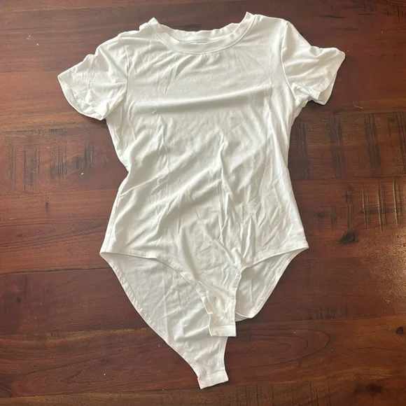 Classic Women's Short Sleeve Bodysuit - Black, White, Green - Picture 4 of 4